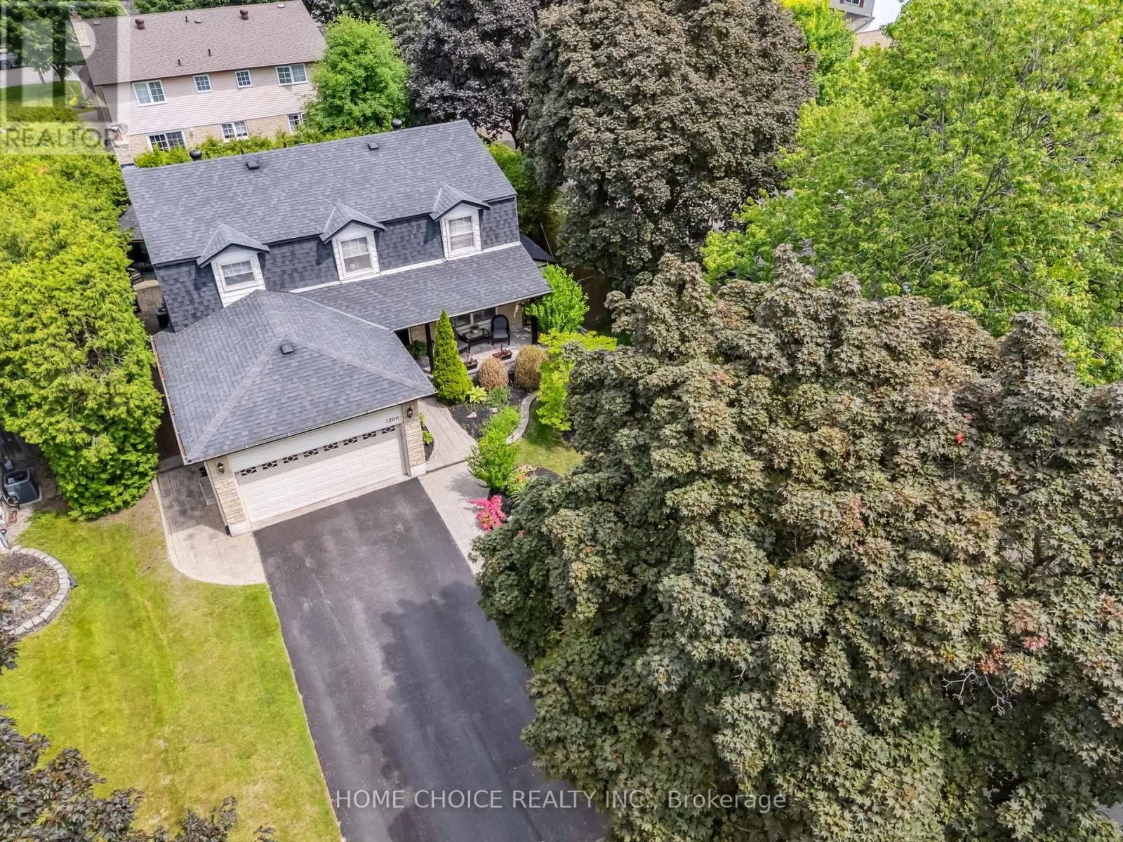 1206 NORTHGATE CRESCENT