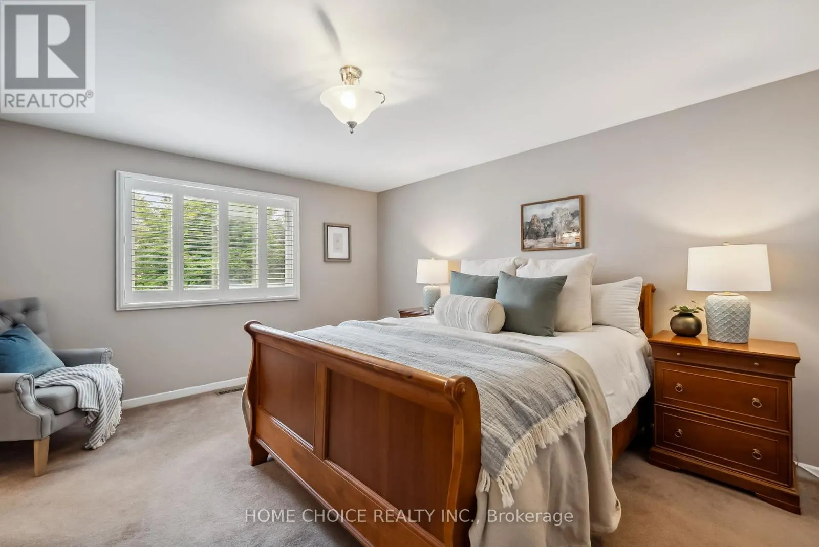 1206 NORTHGATE CRESCENT