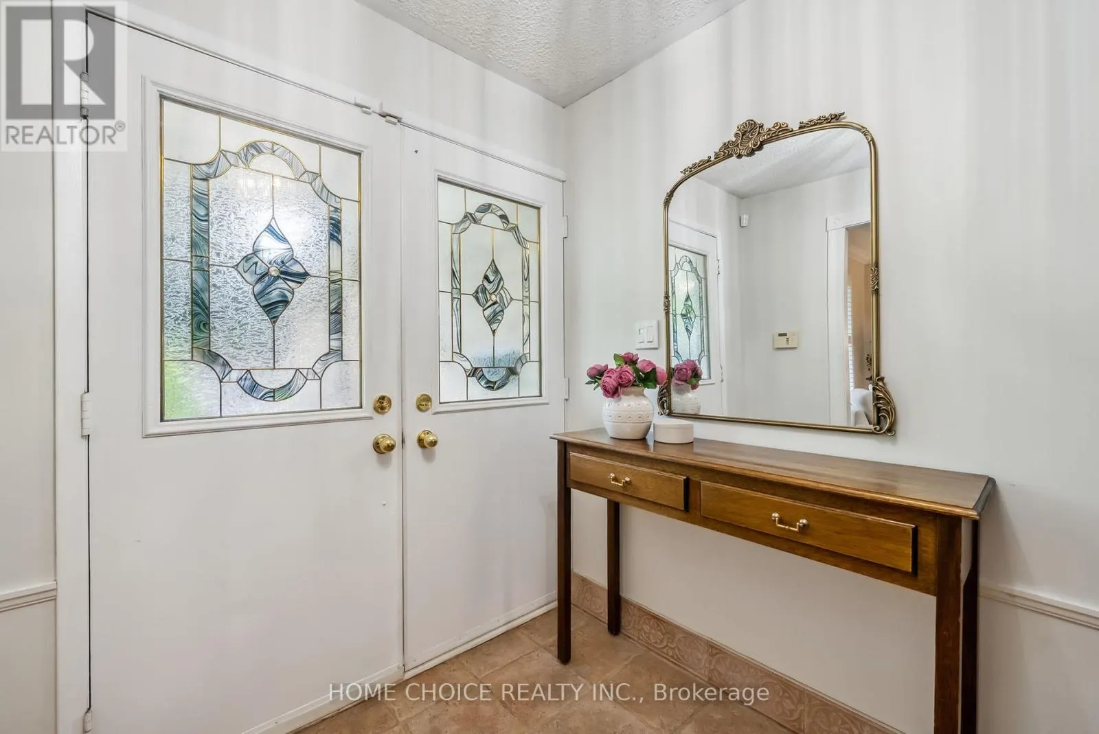 1206 NORTHGATE CRESCENT