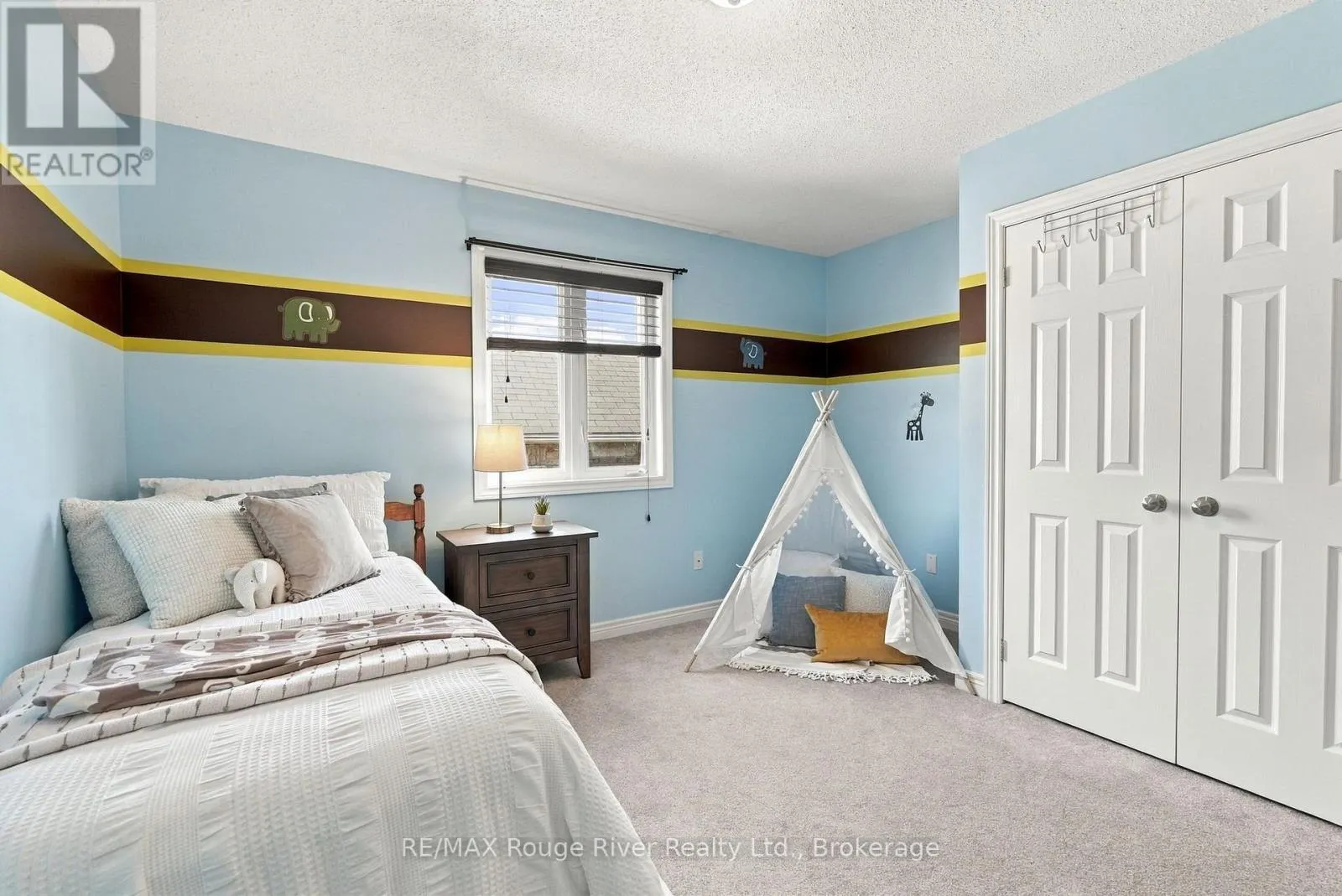 460 WEST SCUGOG LANE