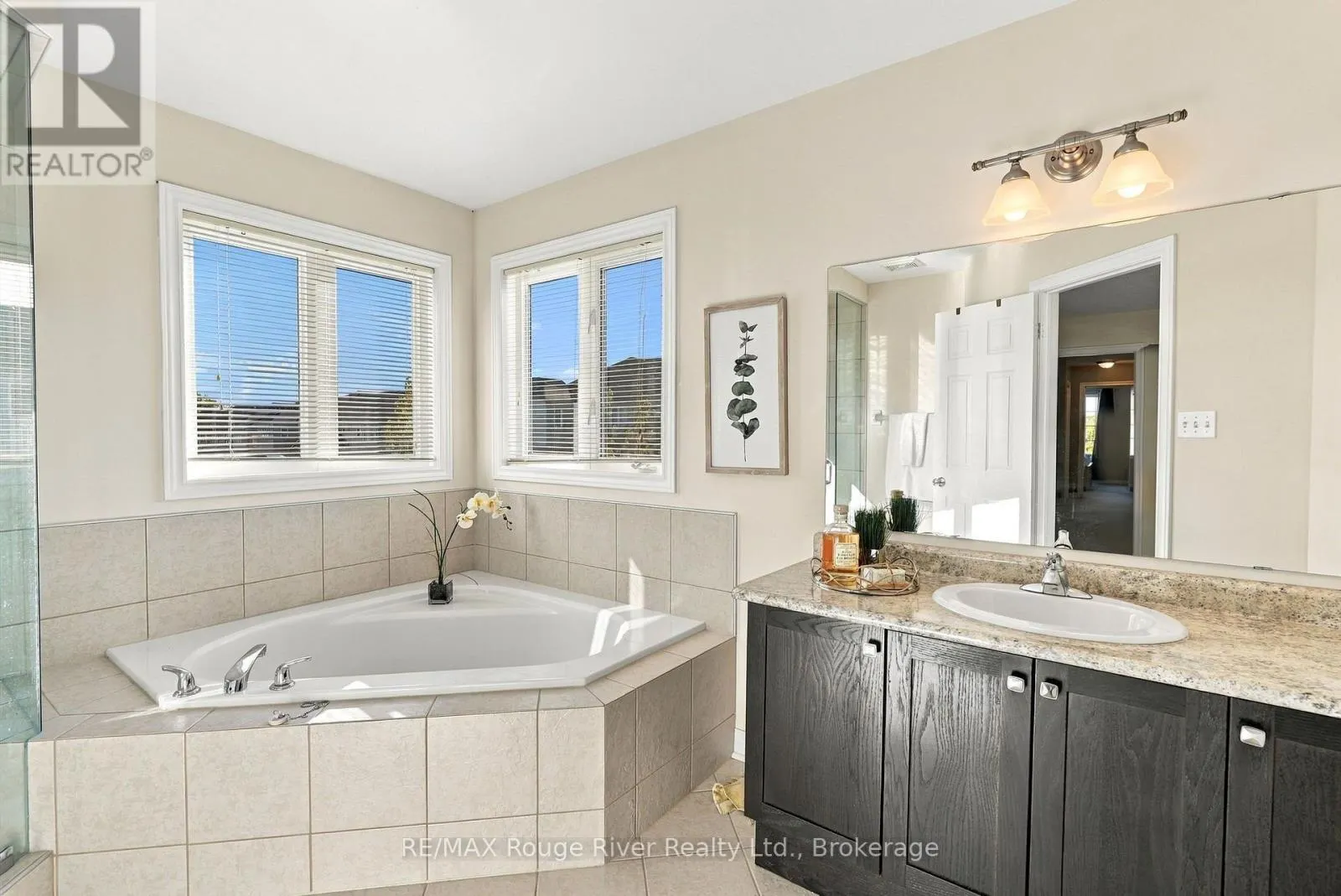 460 WEST SCUGOG LANE