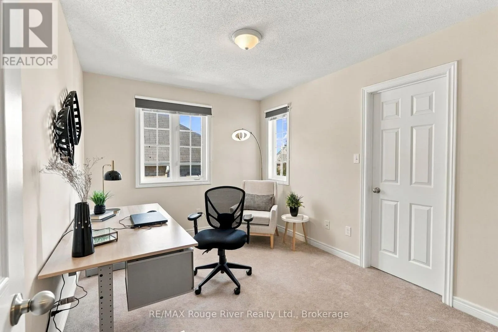 460 WEST SCUGOG LANE