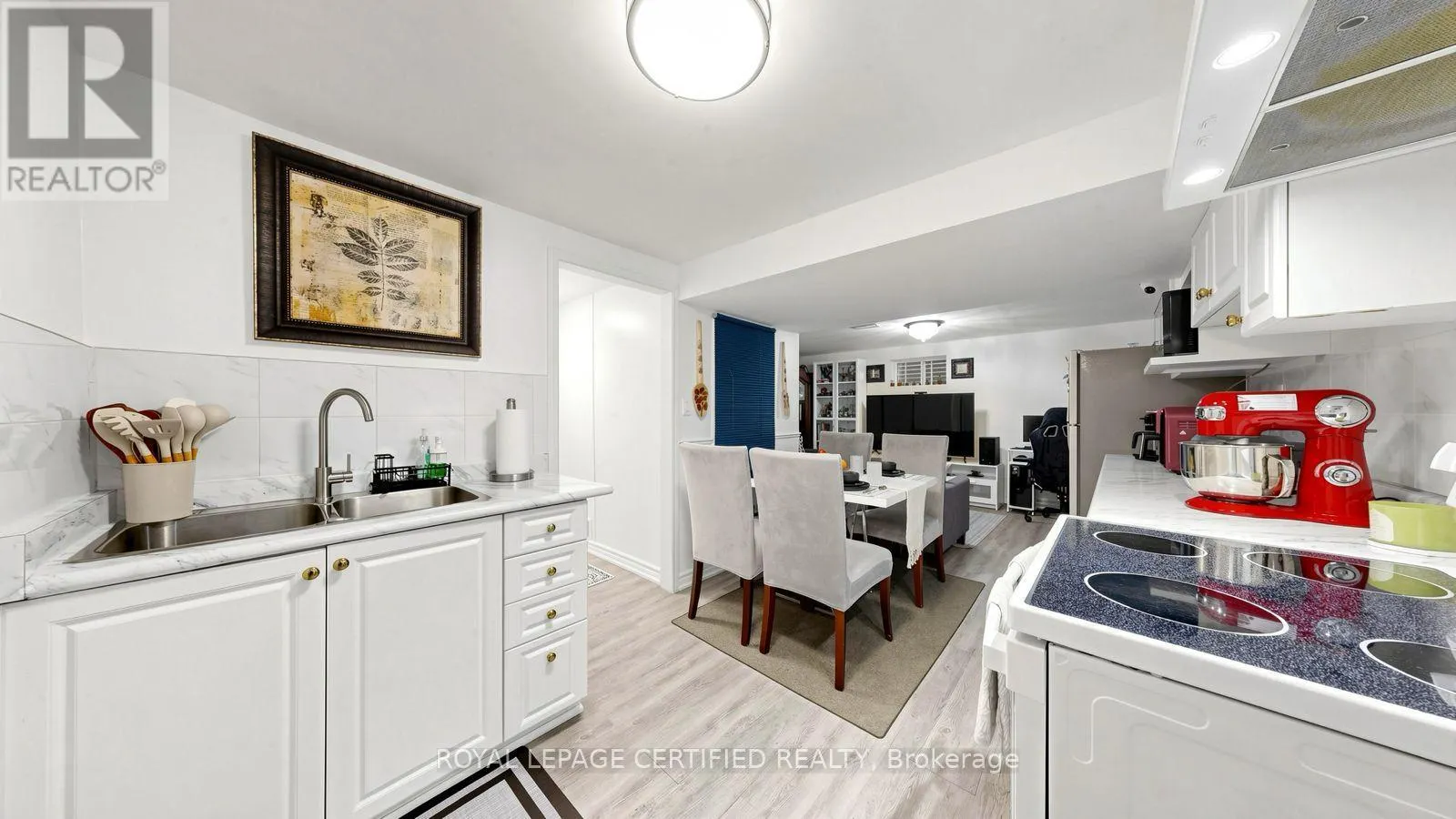 922A DANFORTH ROAD
