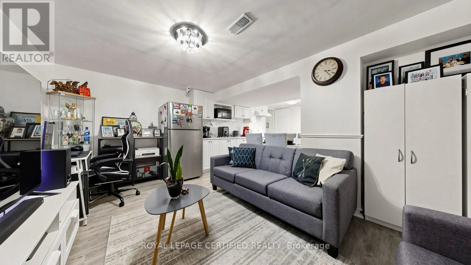 922A DANFORTH ROAD