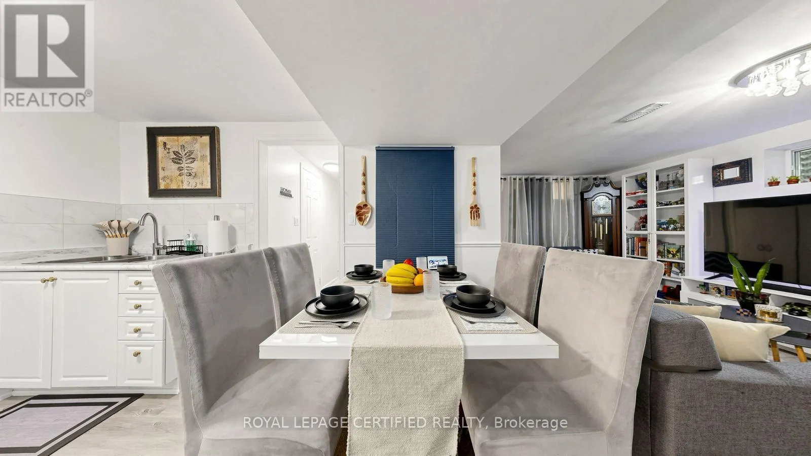 922A DANFORTH ROAD
