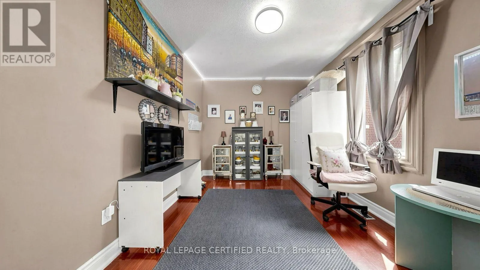 922A DANFORTH ROAD