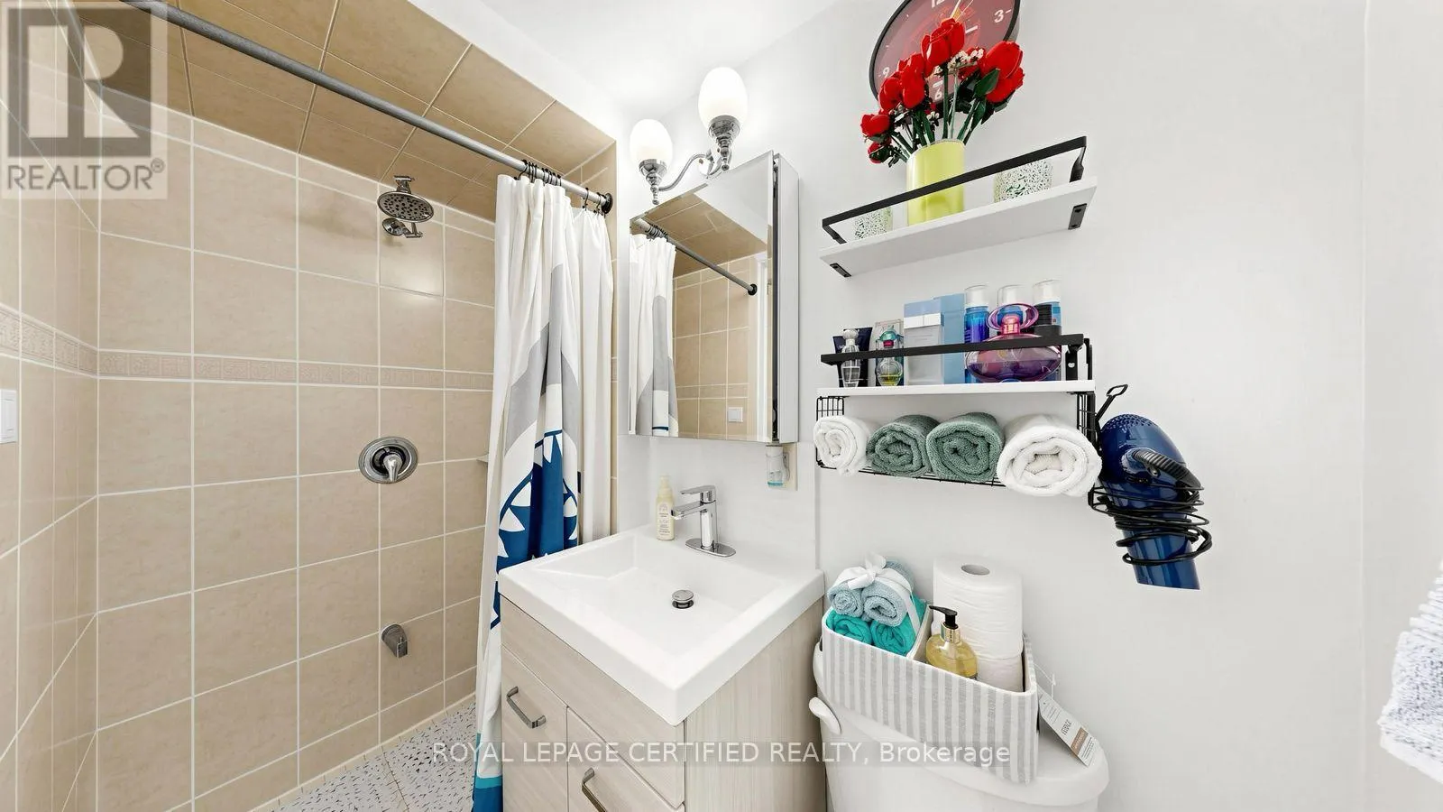 922A DANFORTH ROAD