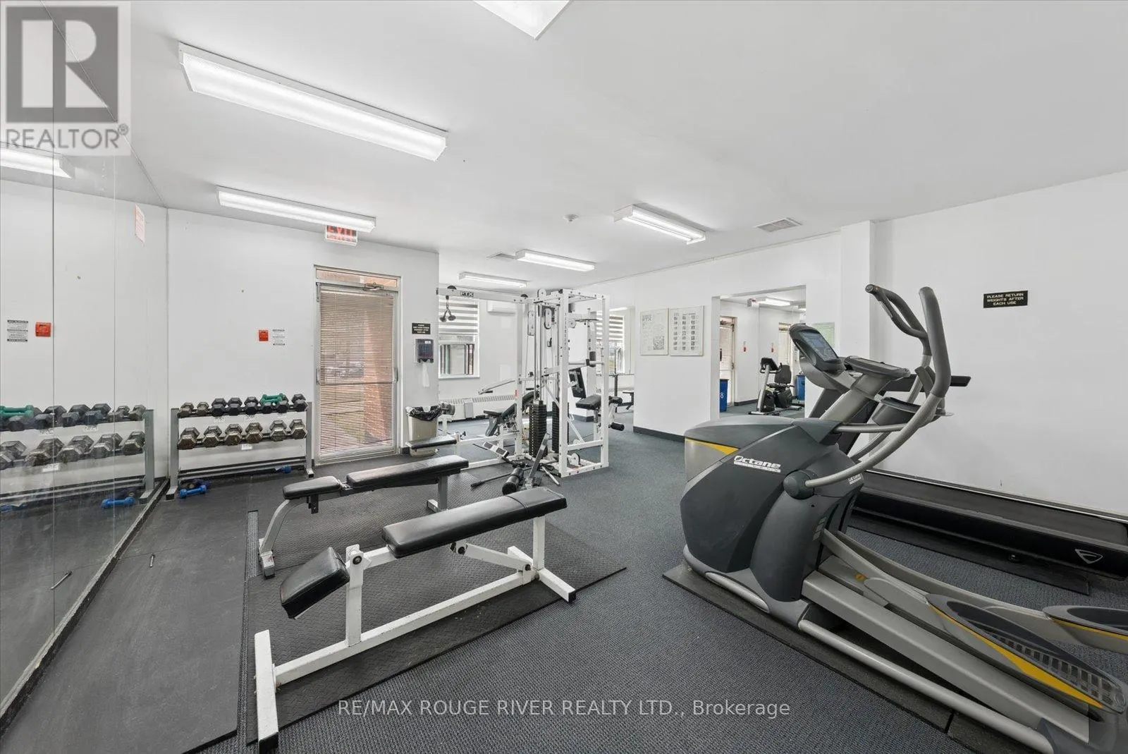 907 - 90 LING ROAD