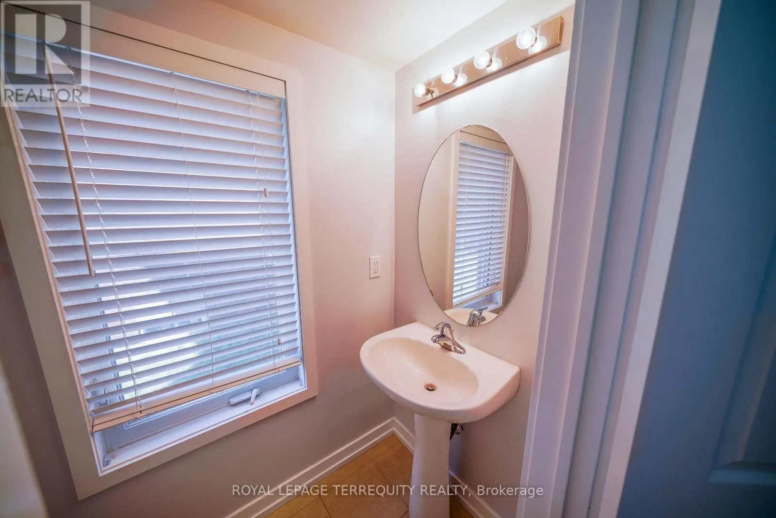 24 - 1299 GLENANNA ROAD