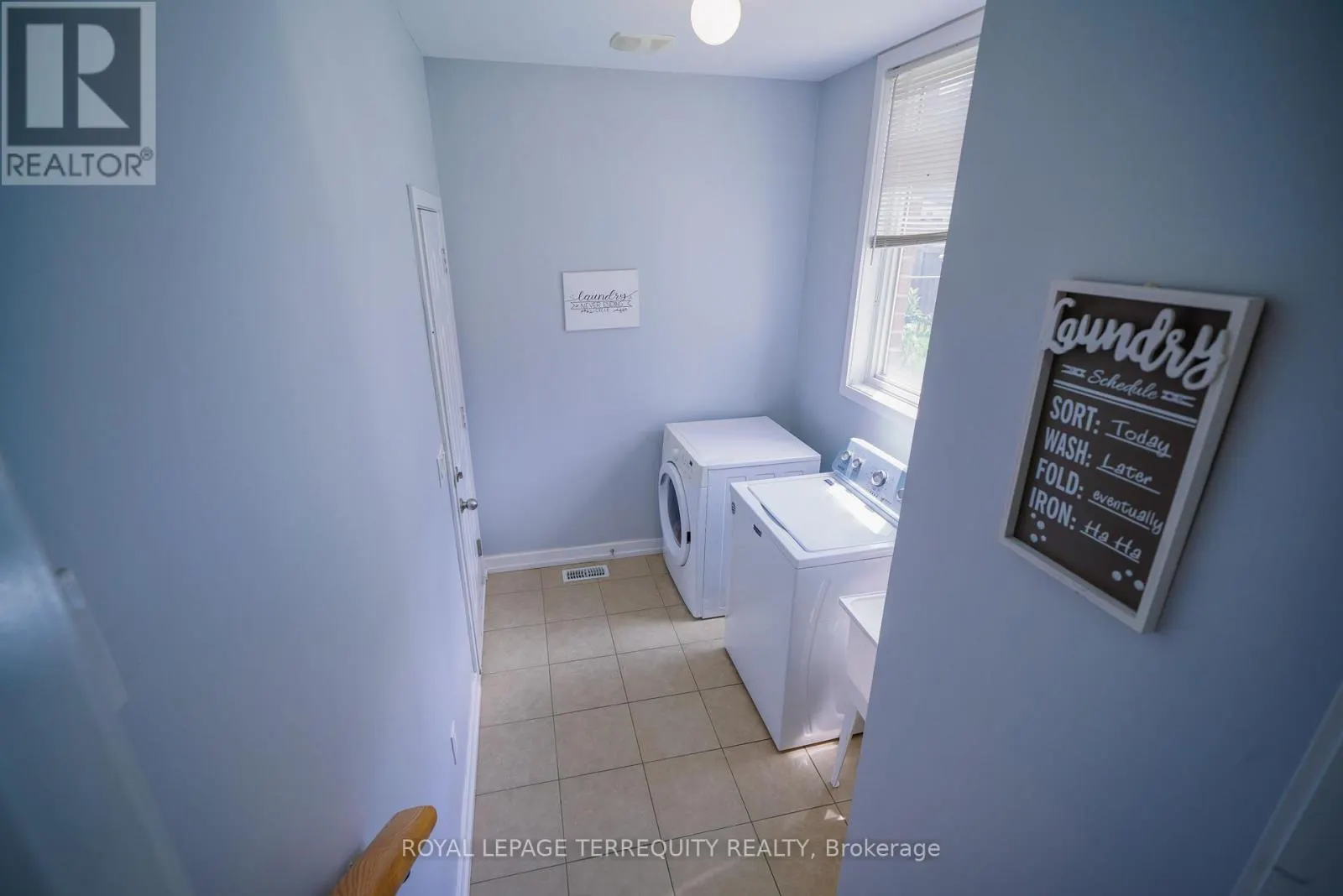24 - 1299 GLENANNA ROAD