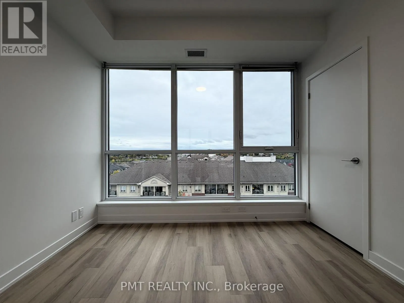 607 - 20 DEANS DRIVE