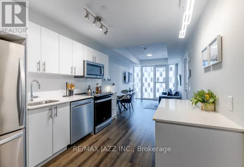 918 - 80 BOND STREET E #918