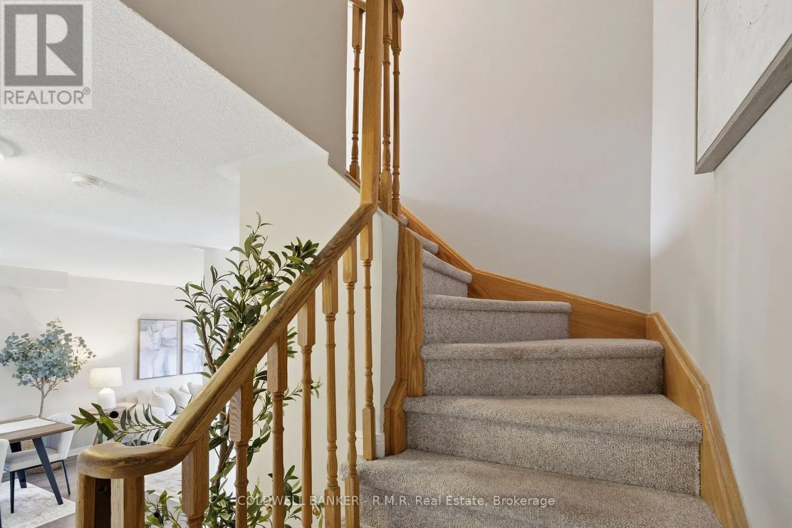 102 BOSWELL DRIVE