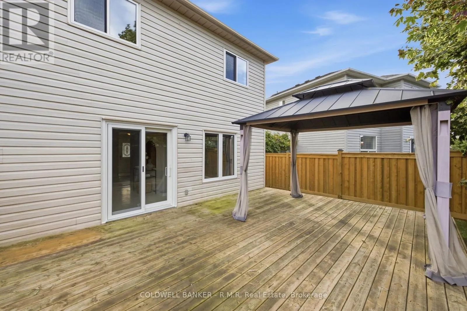 102 BOSWELL DRIVE