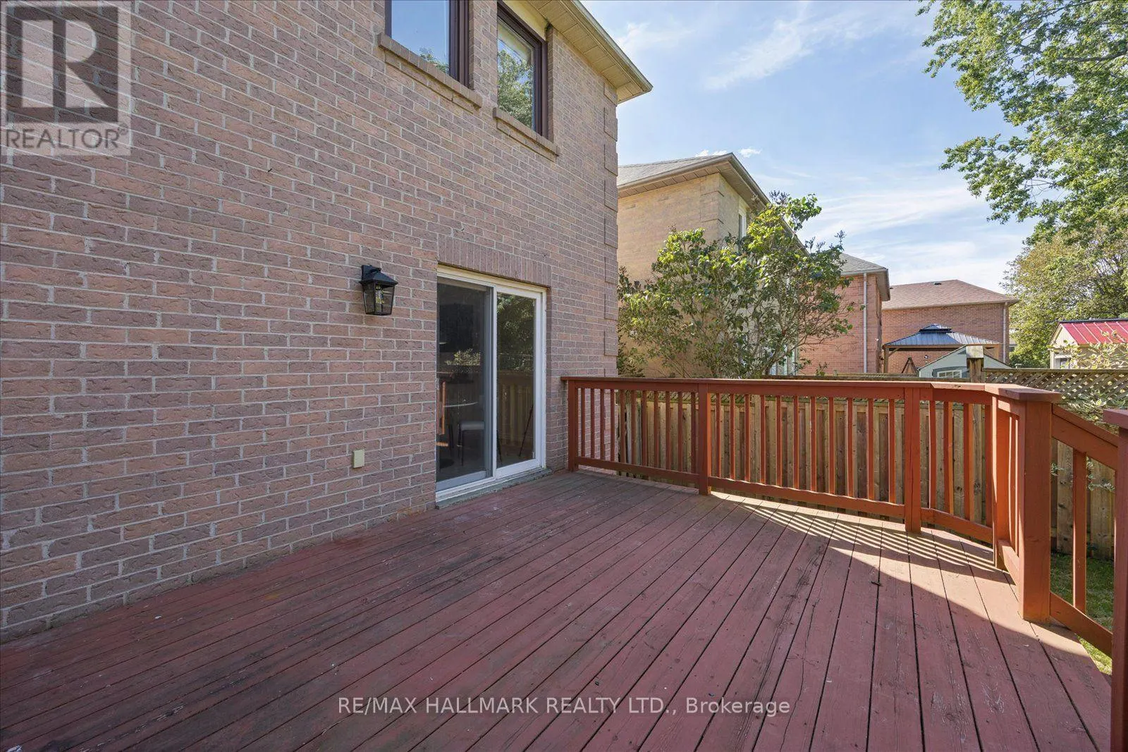 32 VALLEY CENTRE DRIVE