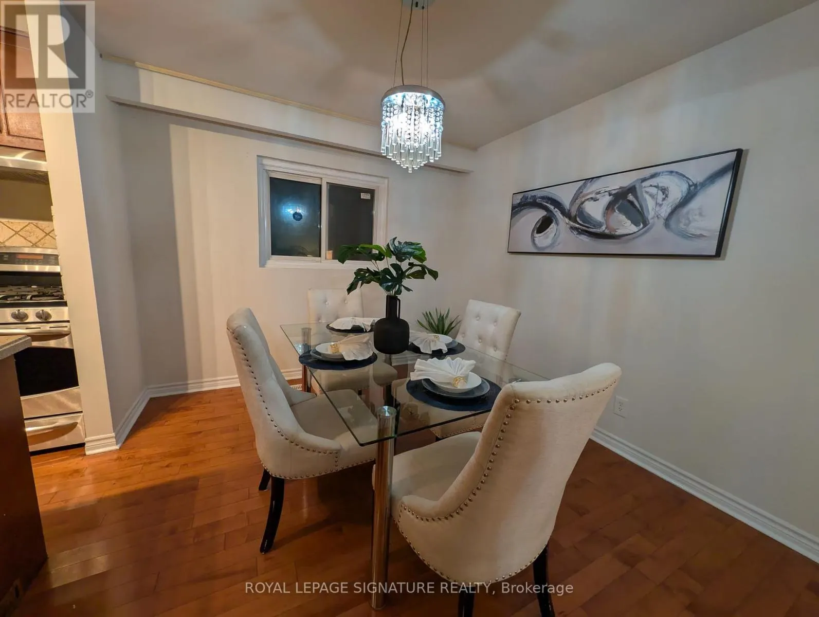 19 STARLAKE DRIVE