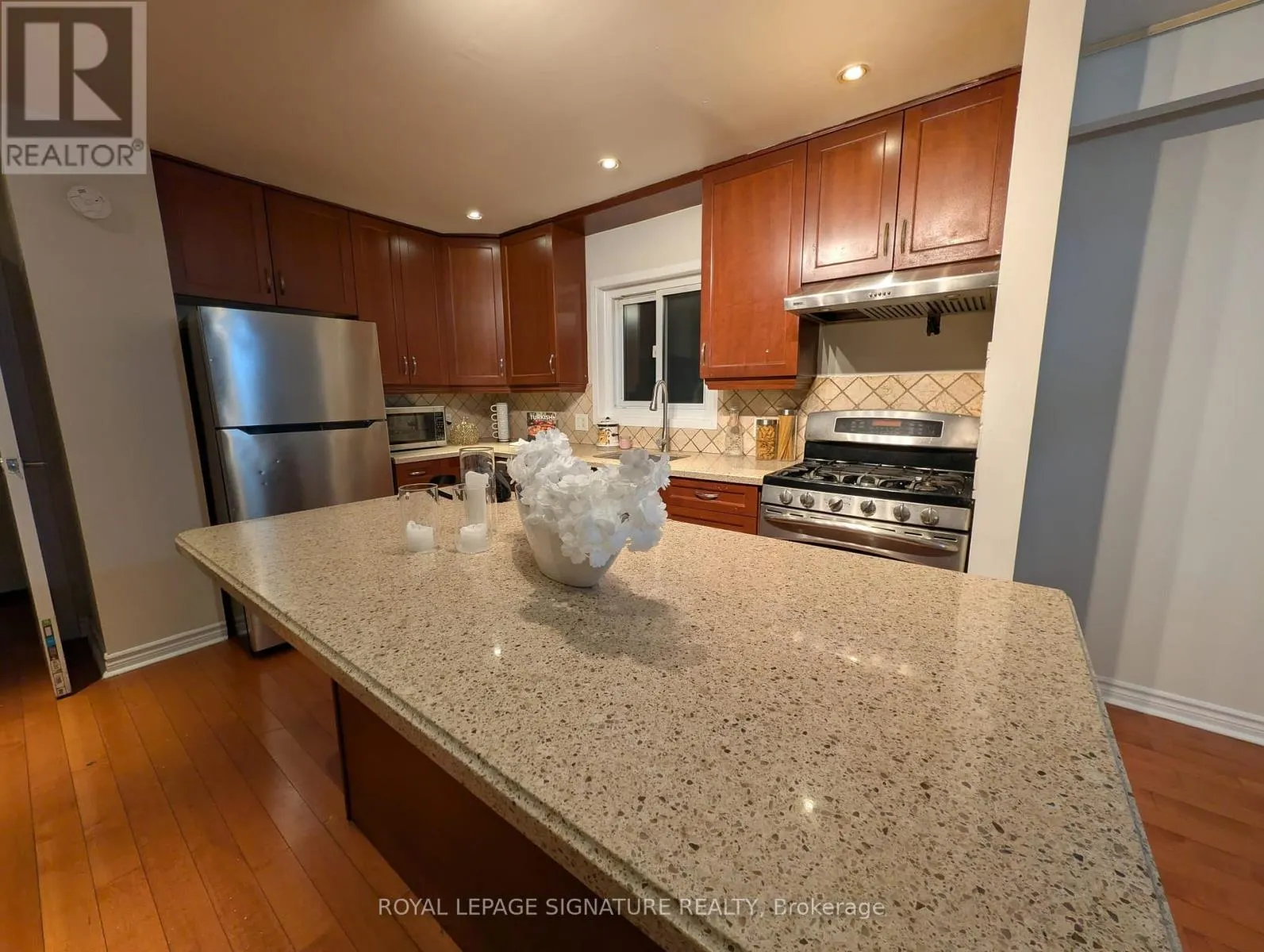 19 STARLAKE DRIVE