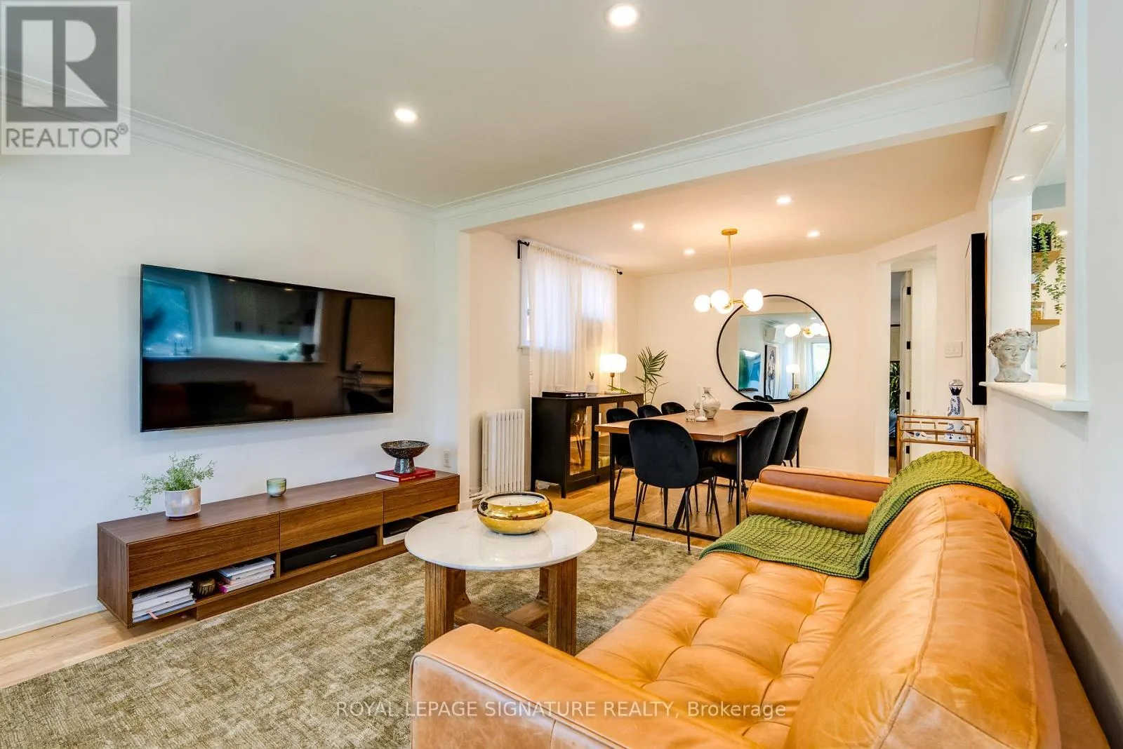 31 DAVIES CRESCENT