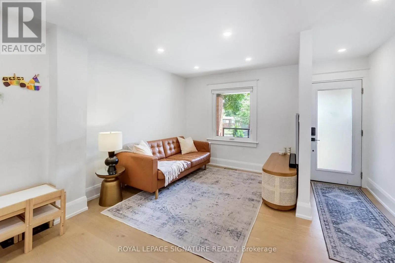 148 MORTIMER AVENUE