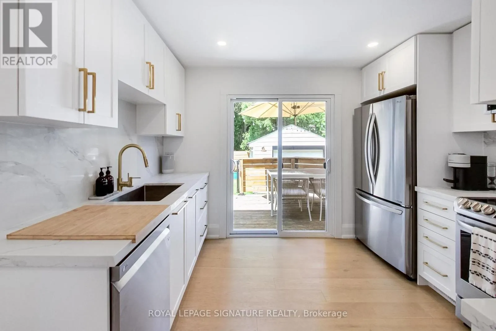 148 MORTIMER AVENUE