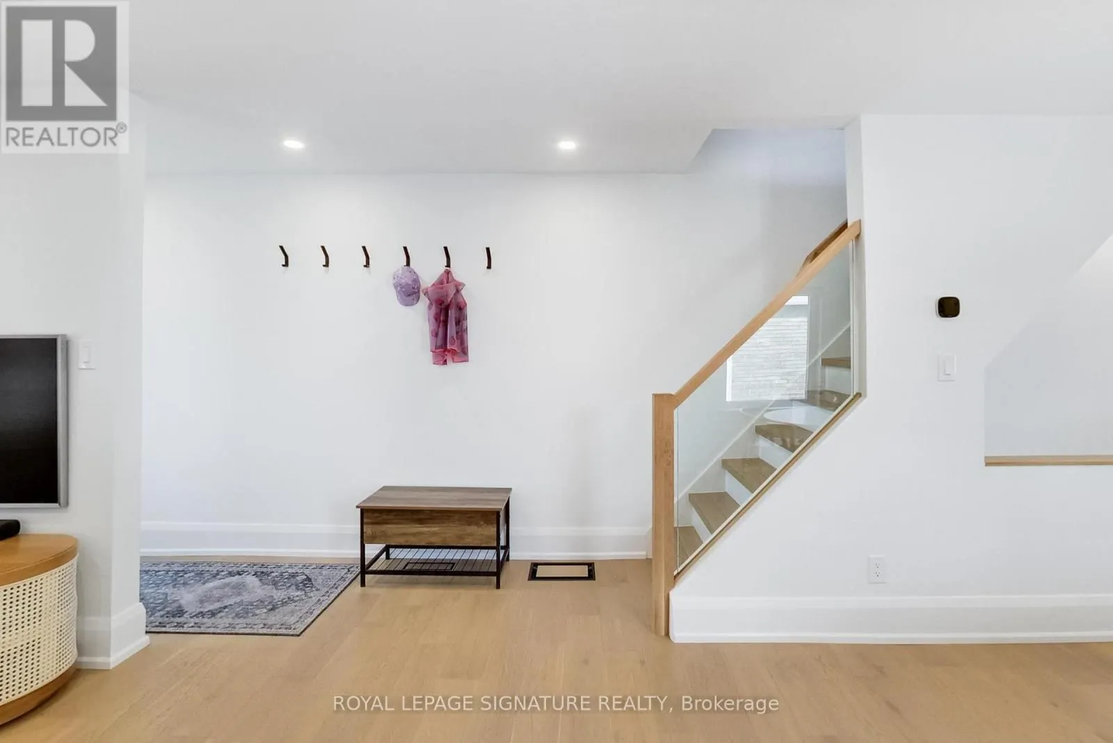148 MORTIMER AVENUE
