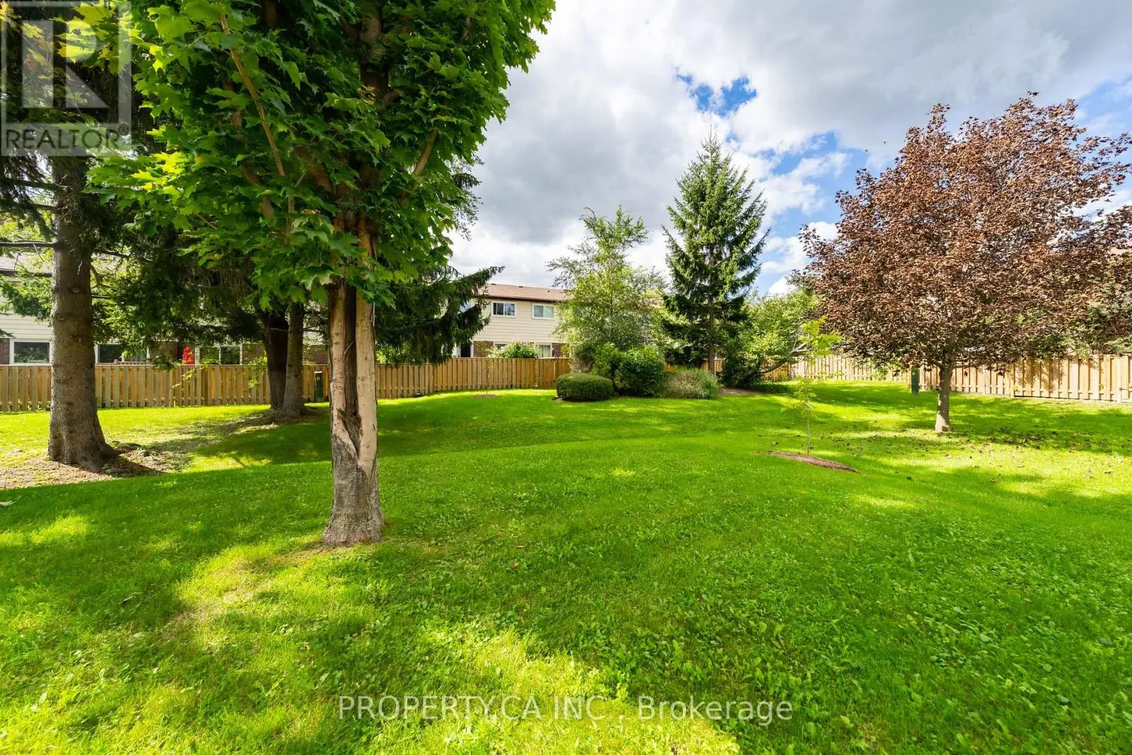 12 DEEPROSE LANE