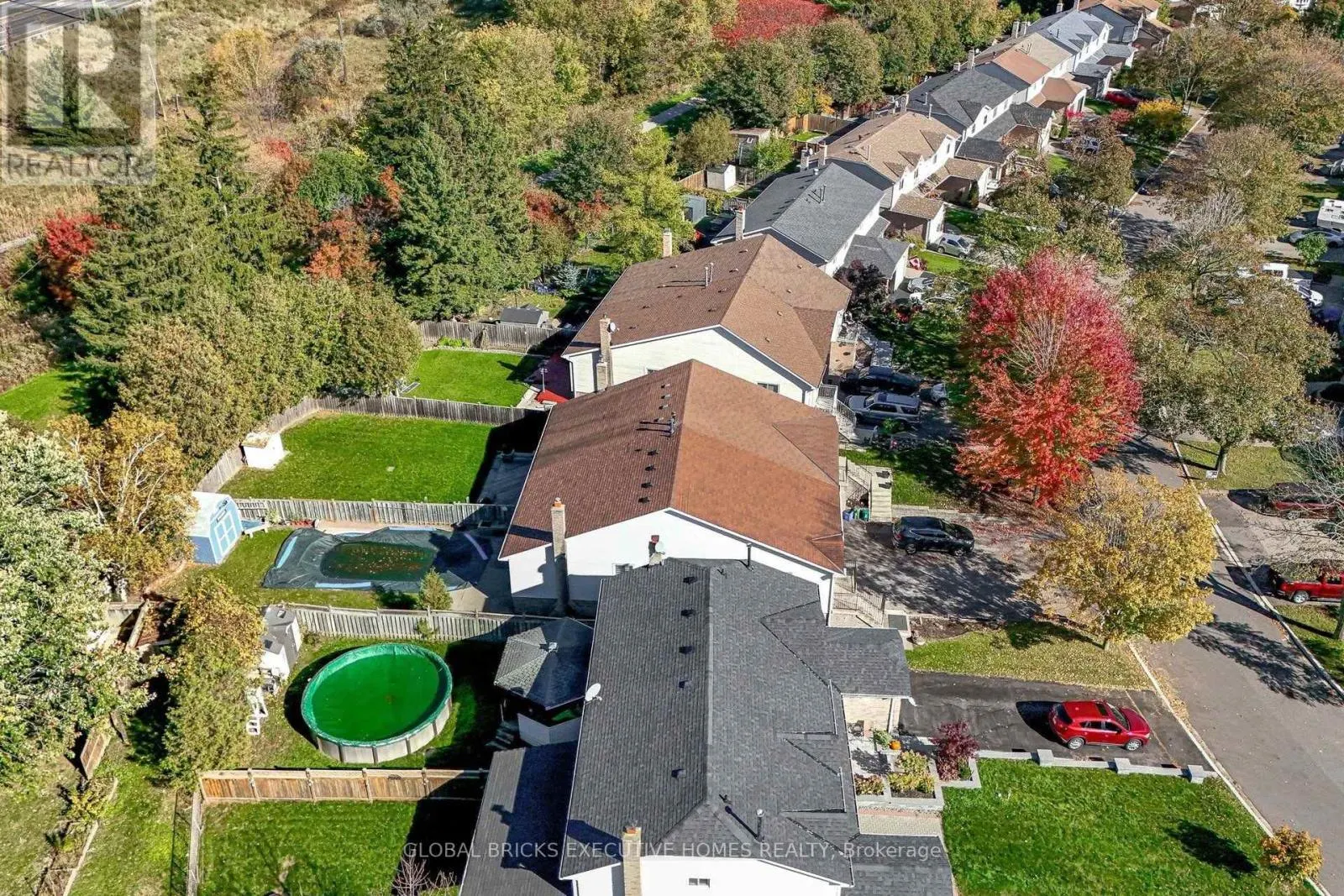 53 GOLDRING DRIVE