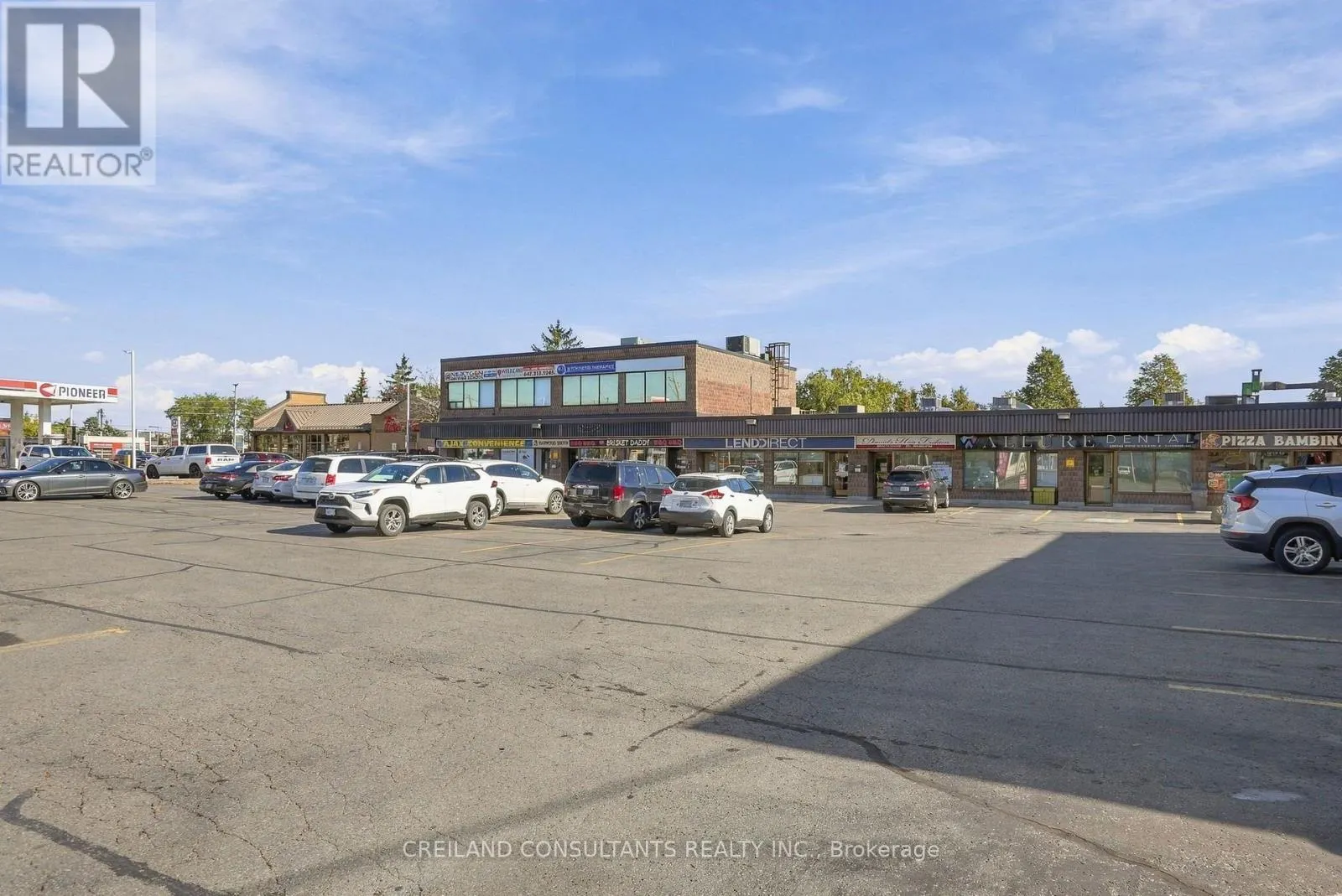 3 HARWOOD AVENUE S