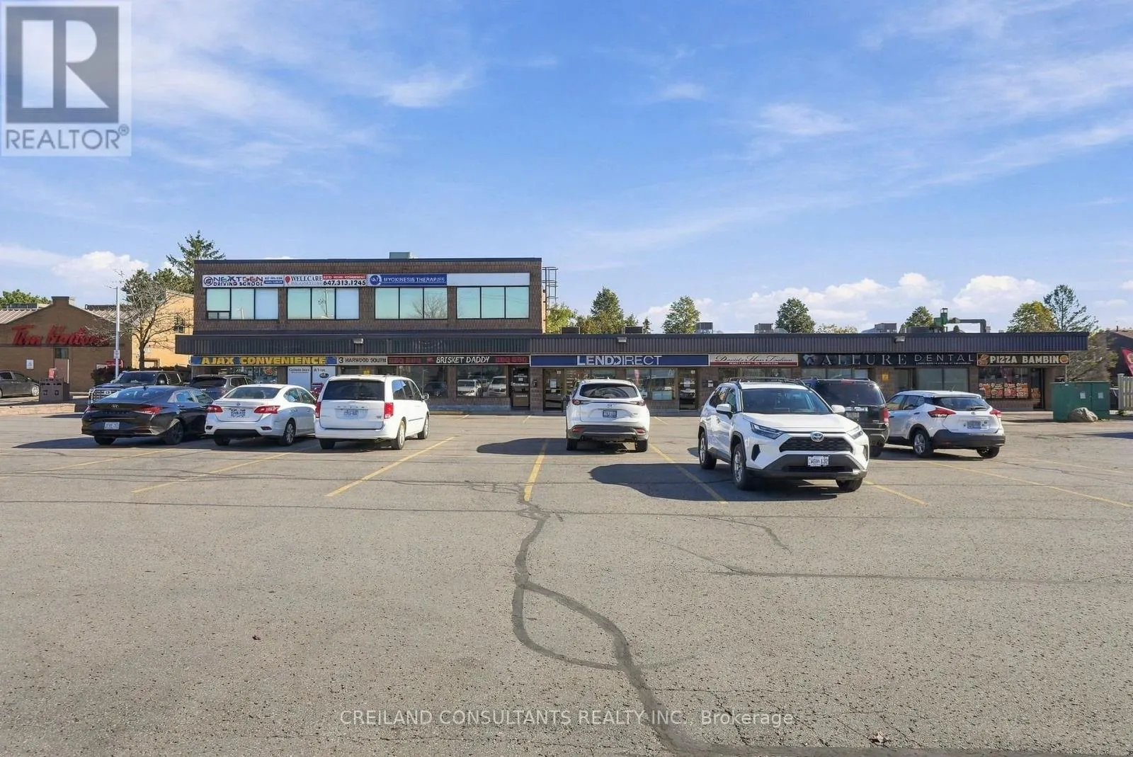 3 HARWOOD AVENUE S