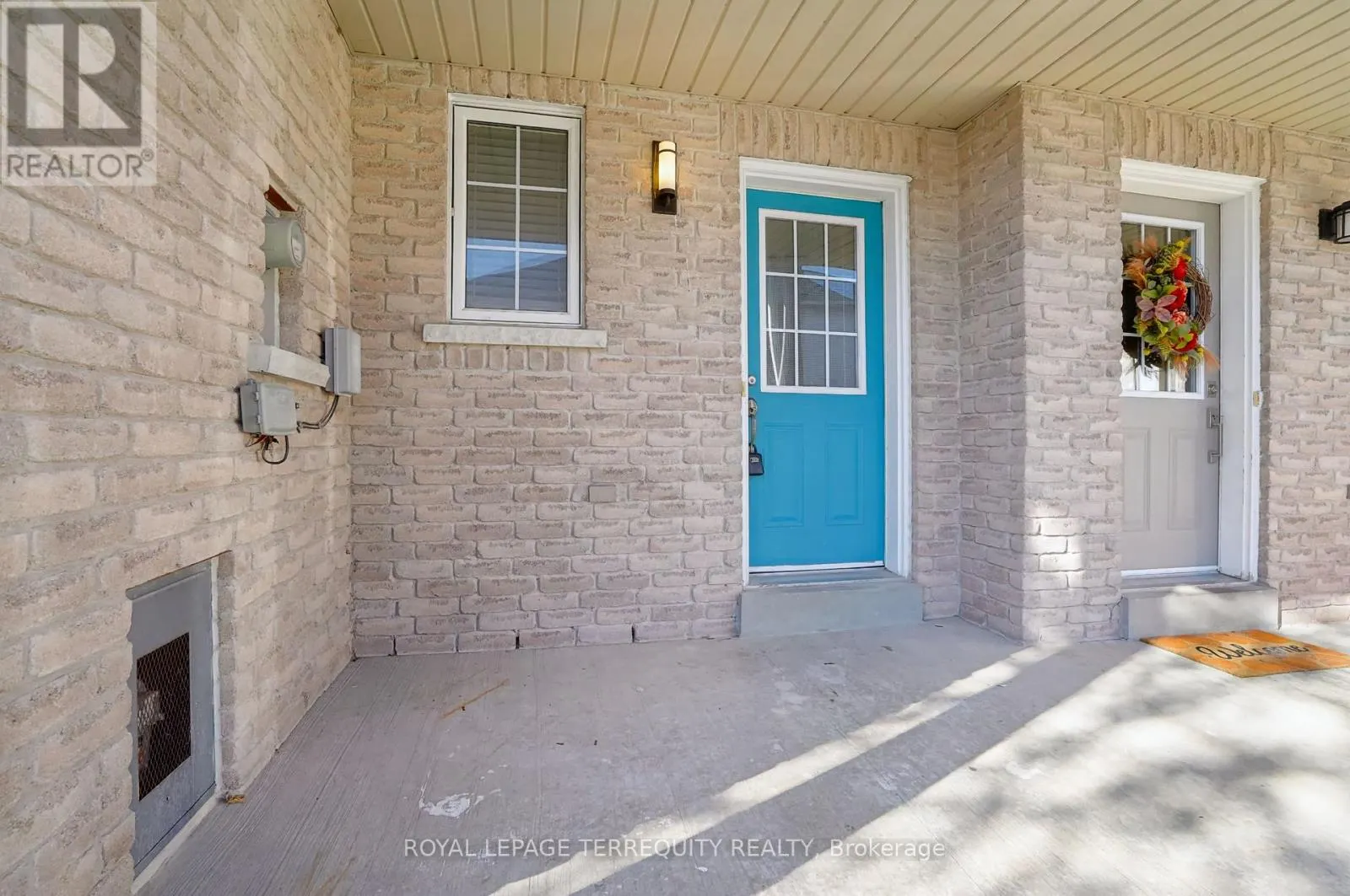 19 - 253 SPRUCEWOOD CRESCENT W