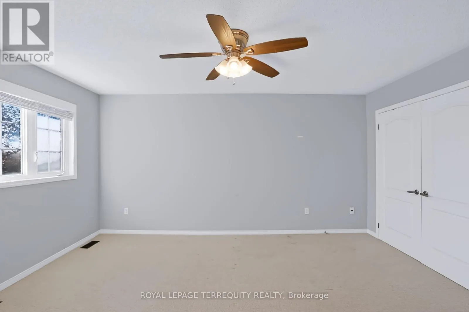 19 - 253 SPRUCEWOOD CRESCENT W