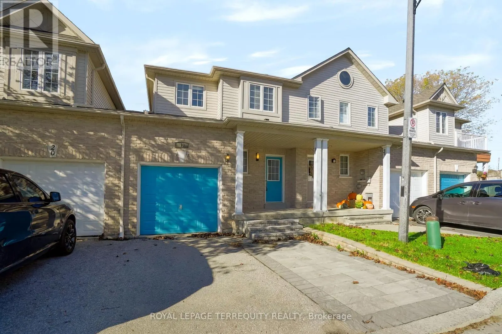 19 - 253 SPRUCEWOOD CRESCENT W
