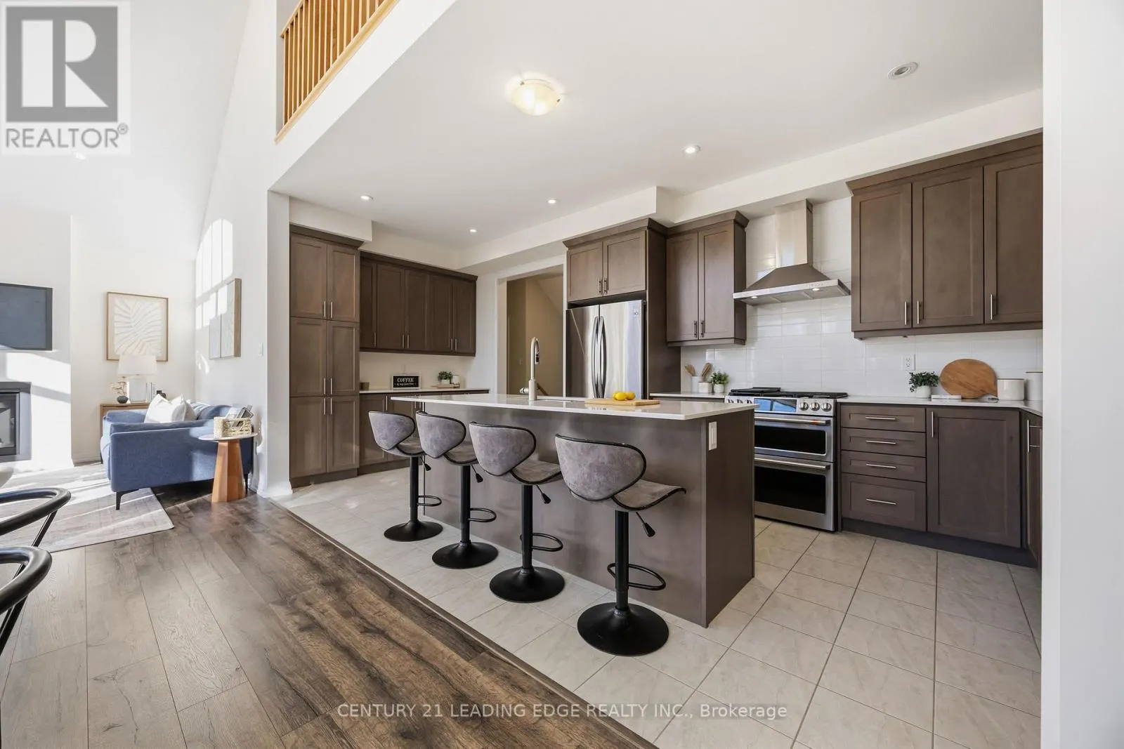 41 HOLTBY COURT