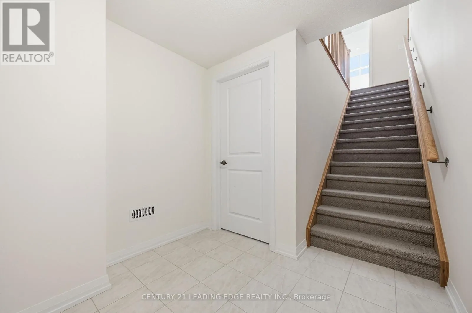 41 HOLTBY COURT