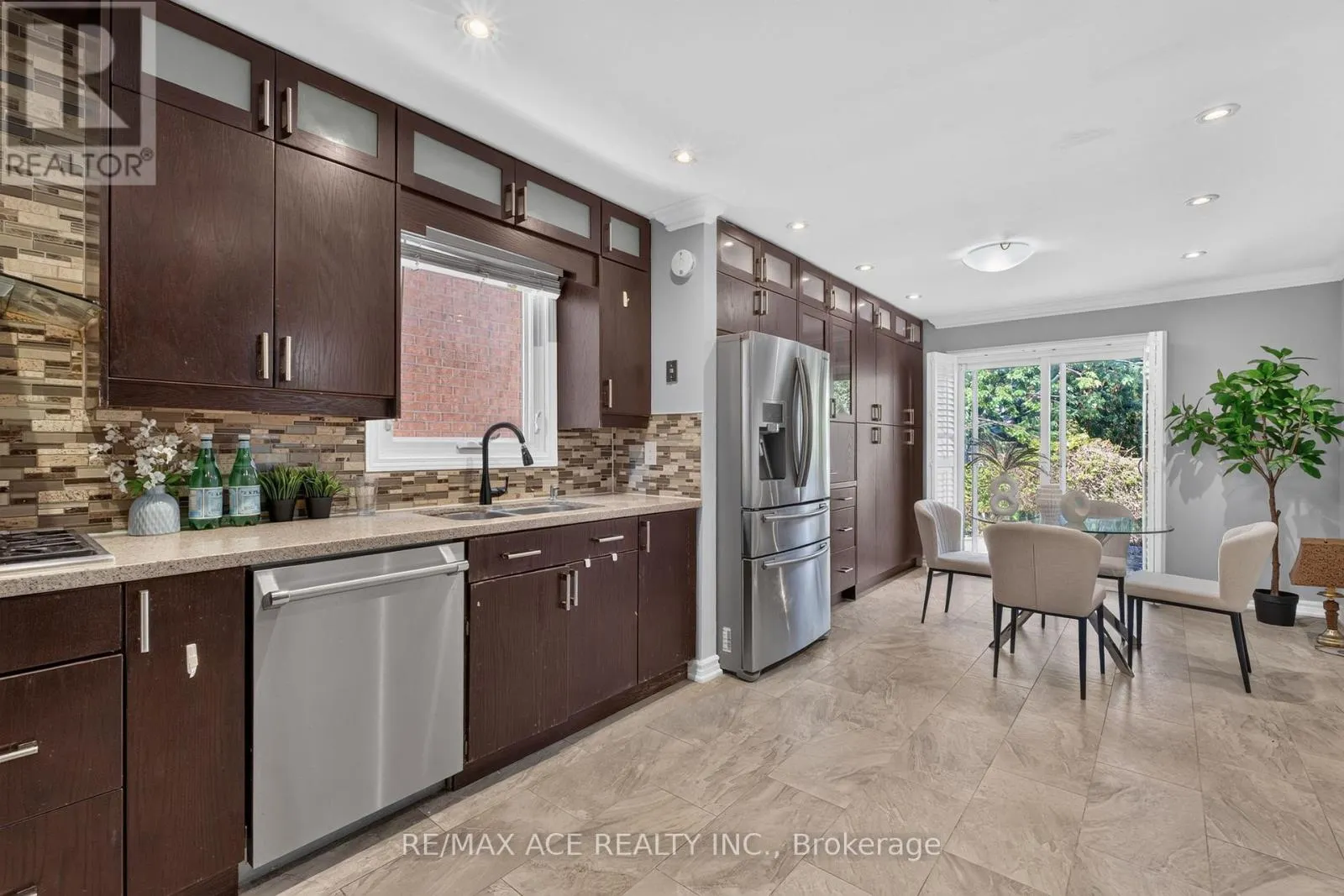 1690 MAJOR OAKS ROAD