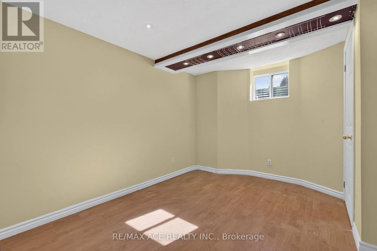 1690 MAJOR OAKS ROAD