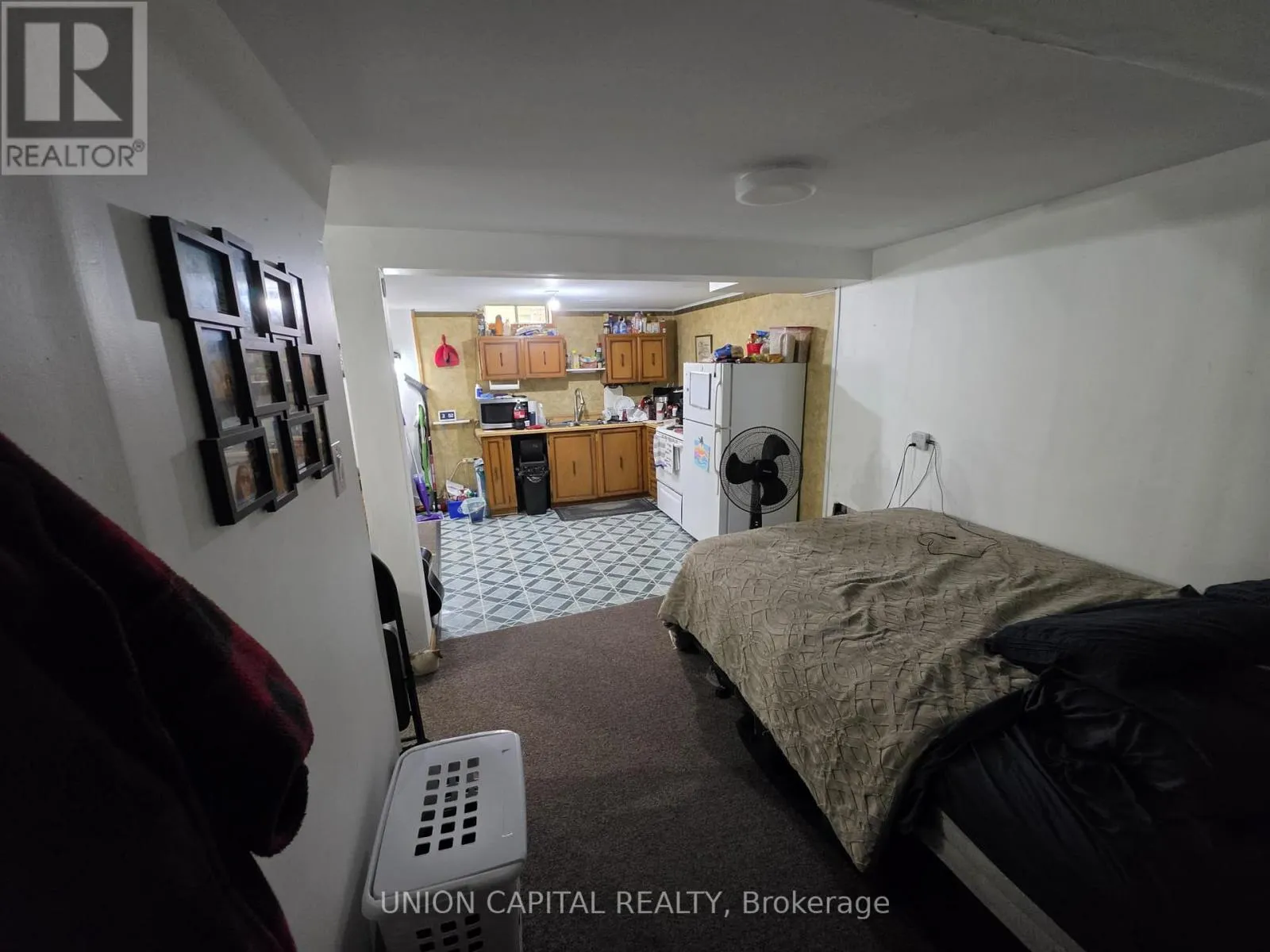 2363 STRATHMORE CRESCENT
