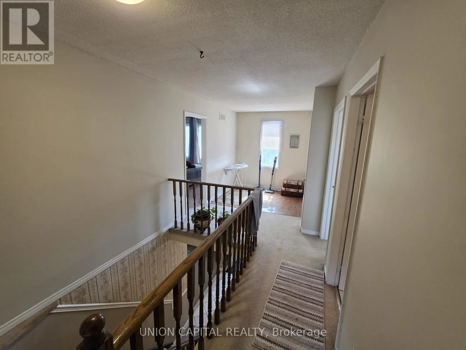 2363 STRATHMORE CRESCENT