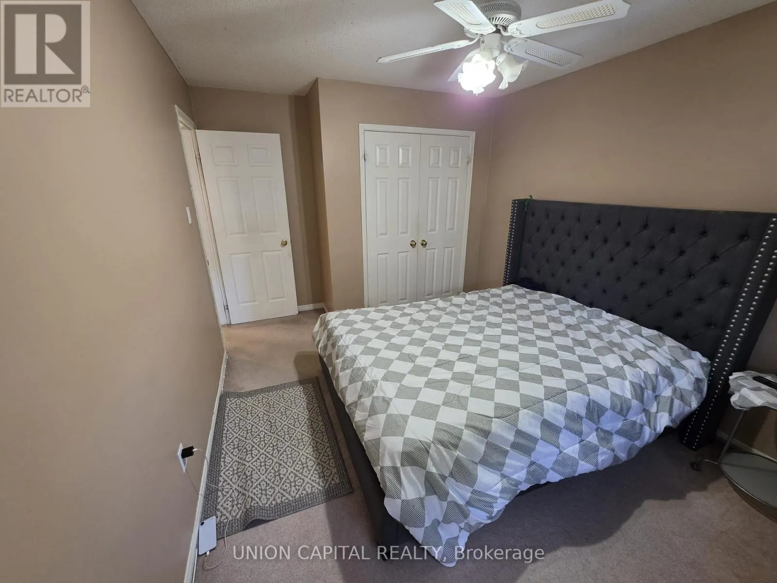 2363 STRATHMORE CRESCENT