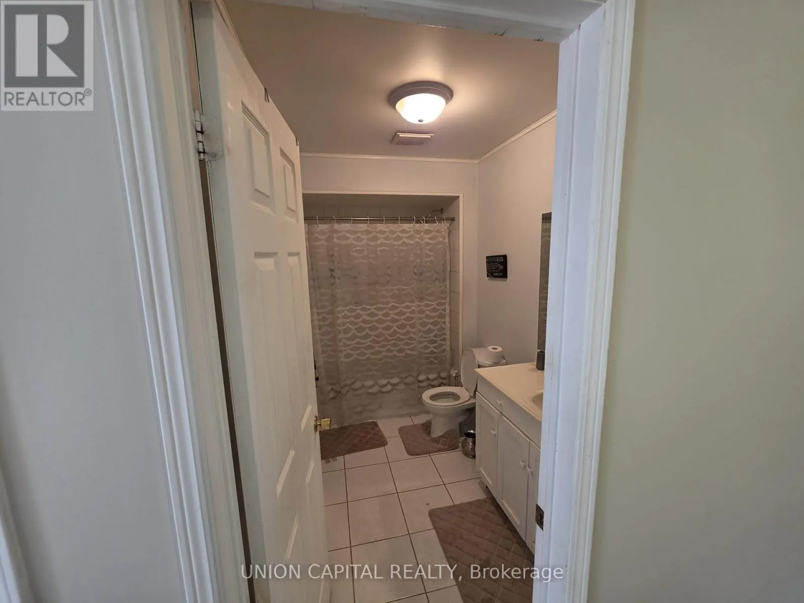 2363 STRATHMORE CRESCENT