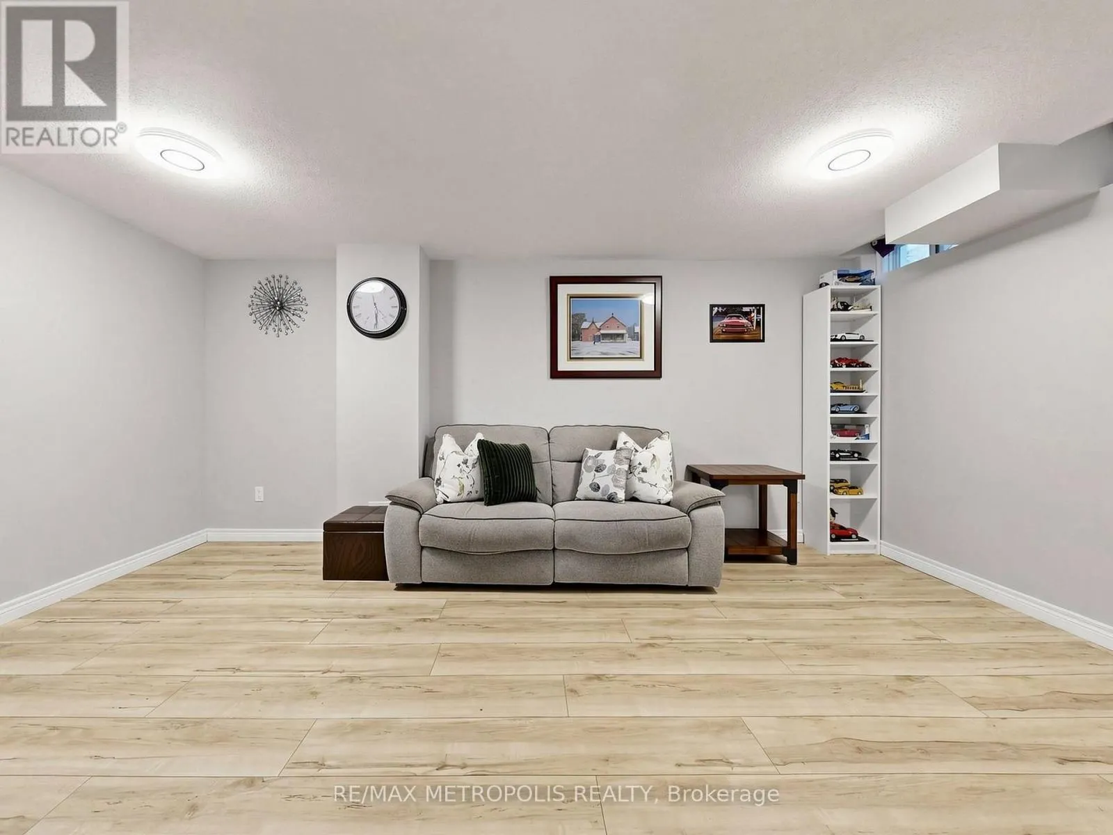 84 BRAEBROOK DRIVE
