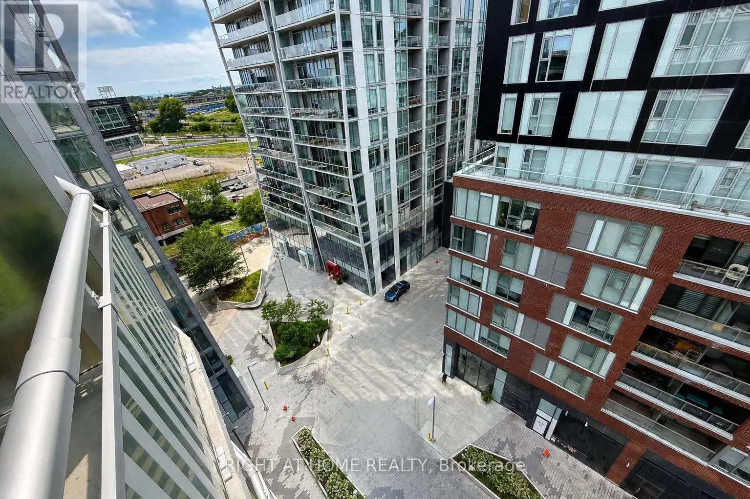 903 - 45 BASEBALL PLACE