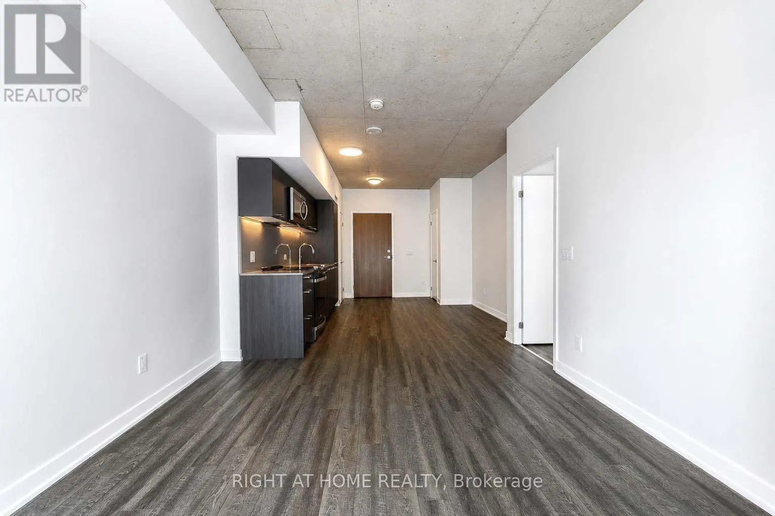 903 - 45 BASEBALL PLACE