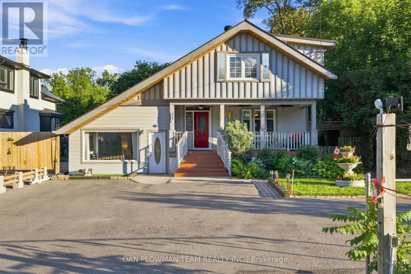519 KINGSTON ROAD W