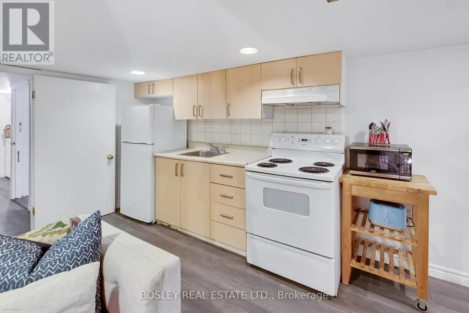 97 OAKCREST AVENUE
