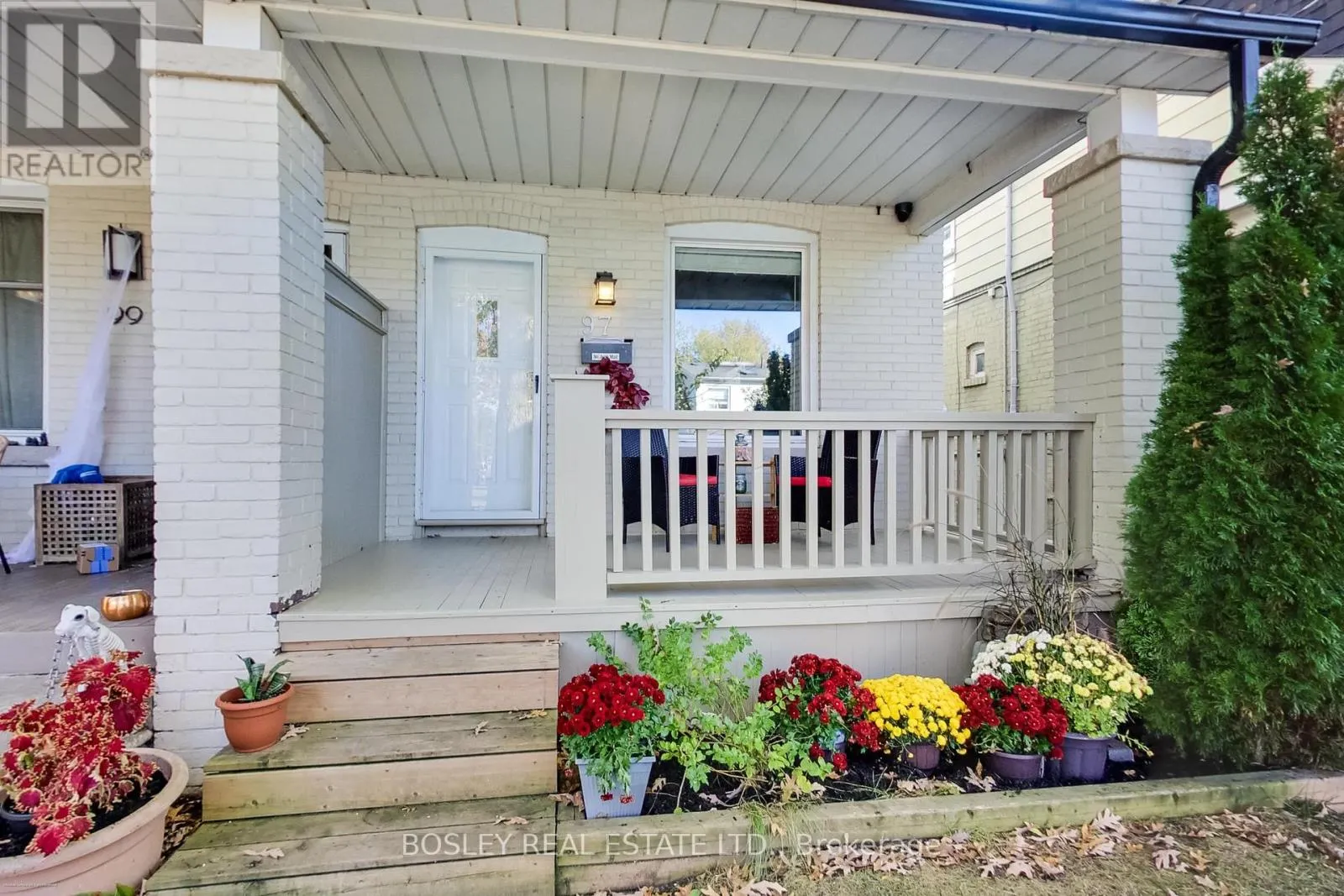 97 OAKCREST AVENUE
