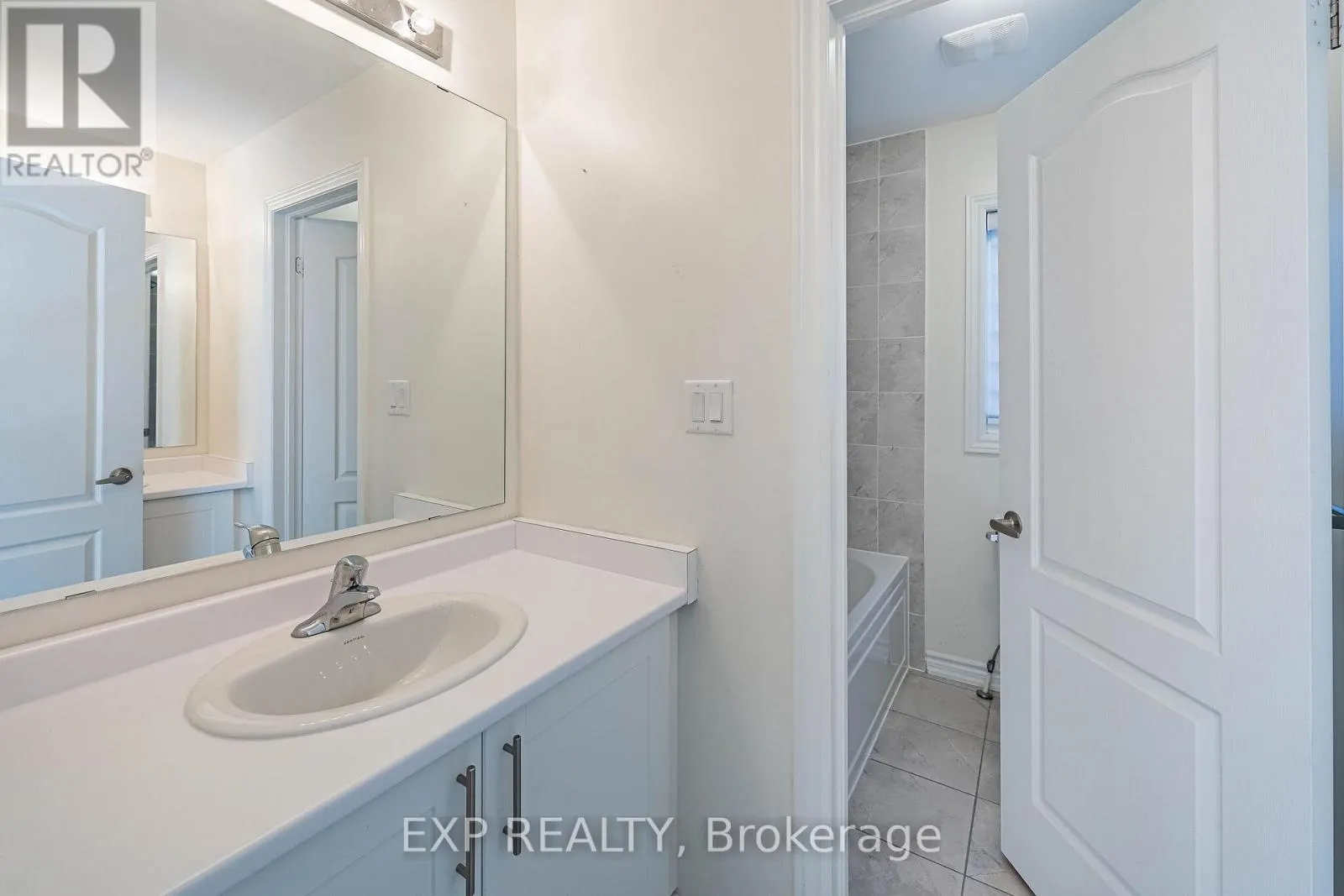 1186 REXTON DRIVE