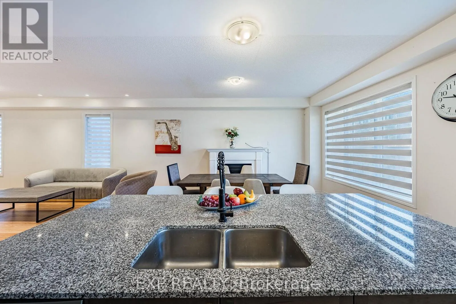1186 REXTON DRIVE