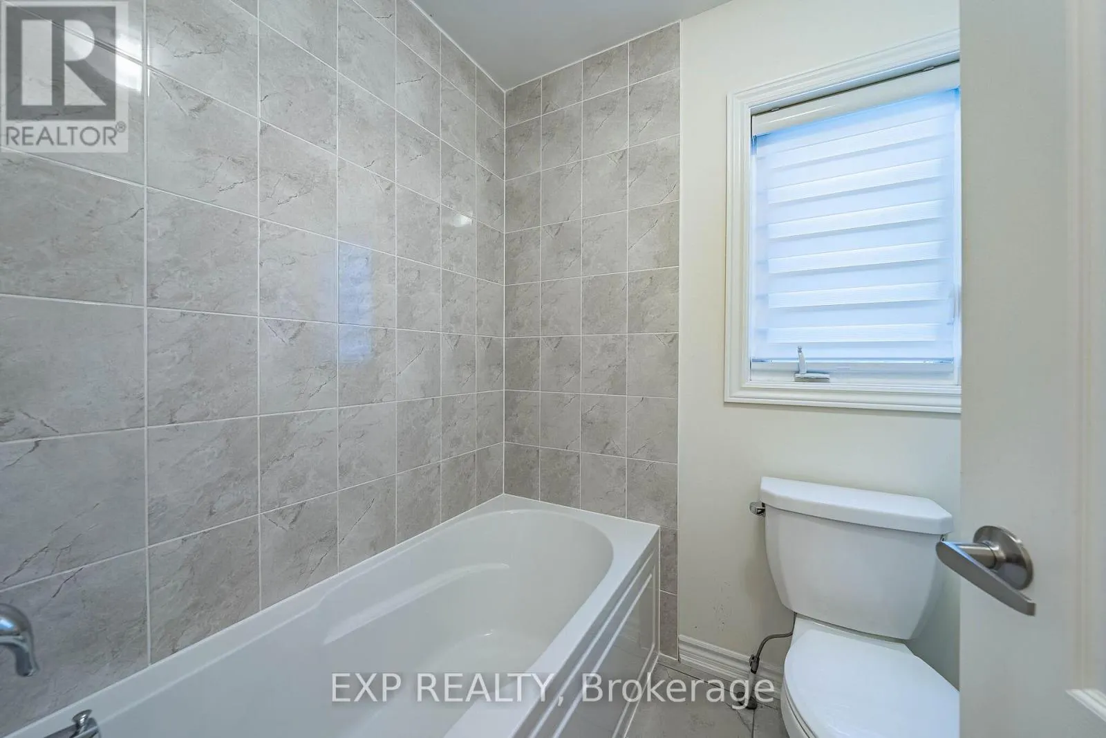 1186 REXTON DRIVE