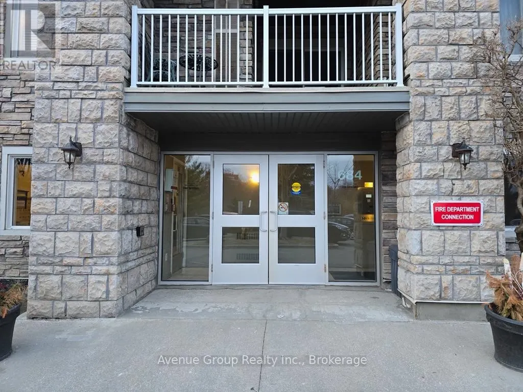 ROOM 2 - #314 - 684 WARDEN AVENUE
